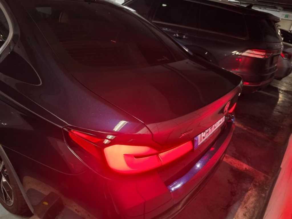 BMW 5 Series - Vista 2