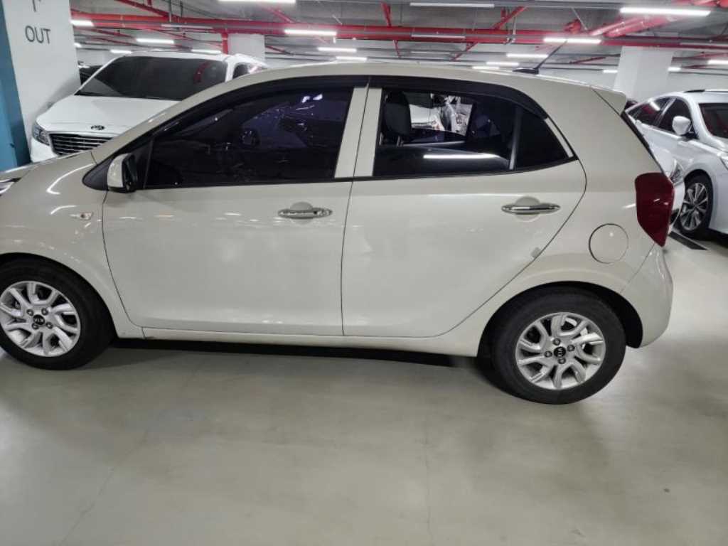 KIA Morning - Vista 5
