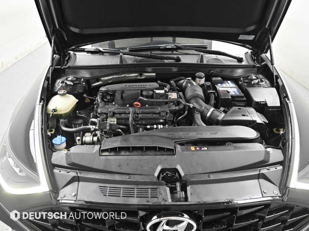 HYUNDAI Sonata - Vista 6