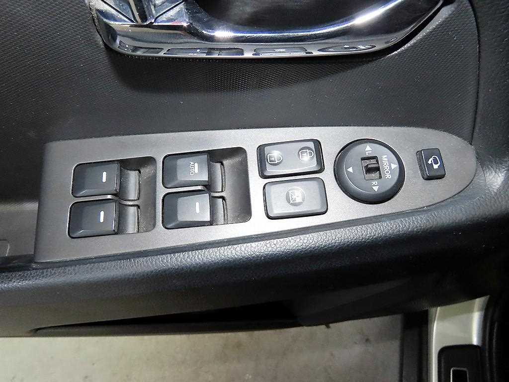 KIA Sportage 2012 Plateado - Importación desde Corea - HF Imports Iquique - Foto 13