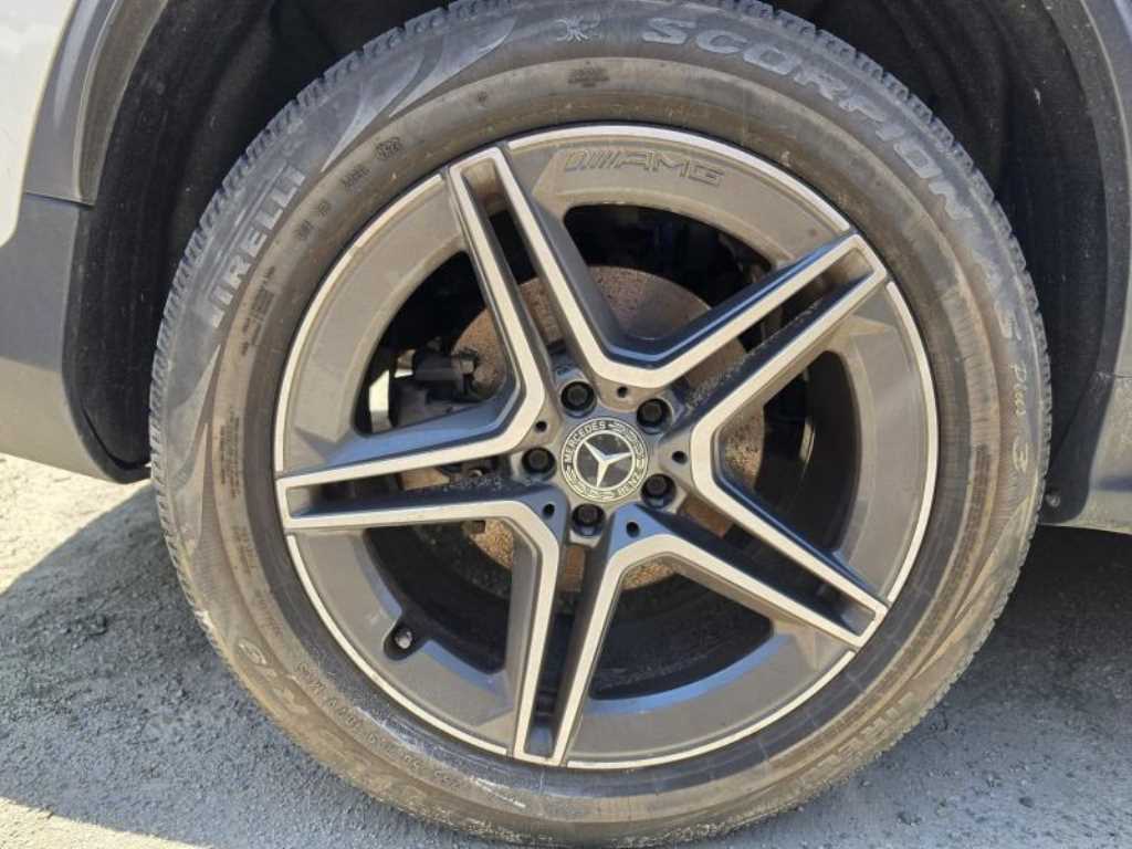 Mercedes Benz GLC Class - Vista 4