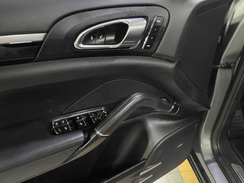 Porsche Cayenne 2016 Gris - Importación desde Corea - HF Imports Iquique - Foto 14