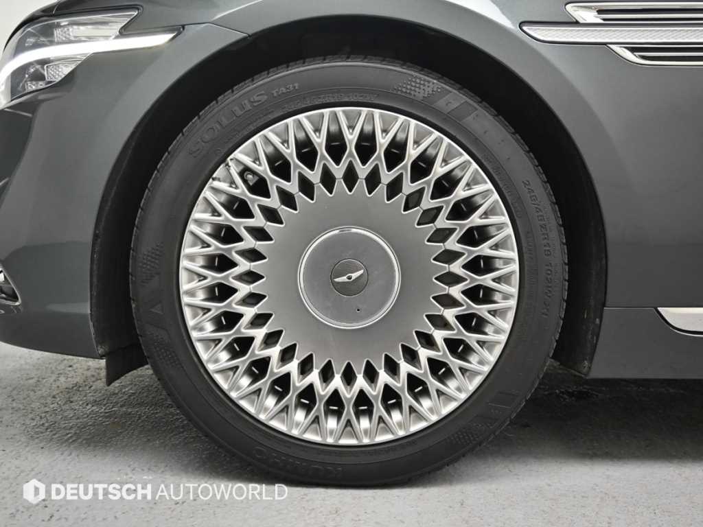 Genesis G90 - Vista 5