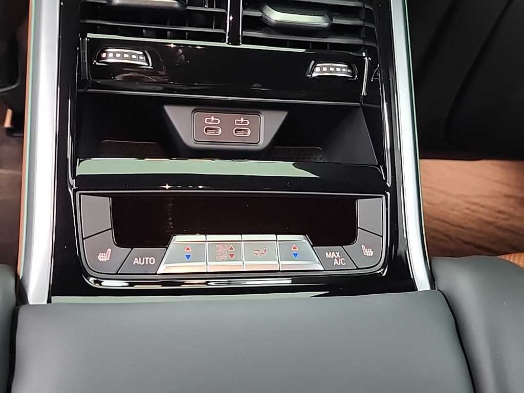 BMW 8 Series 2024 - Importación desde Corea - HF Imports Iquique - Foto 13