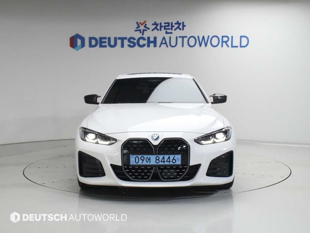 BMW i4 - Vista 3