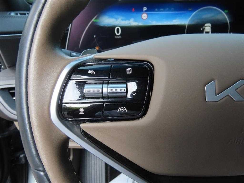 KIA K8 - Vista 11