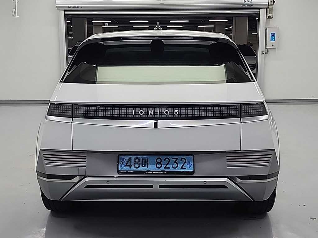 HYUNDAI Ioniq 5 - Vista 3