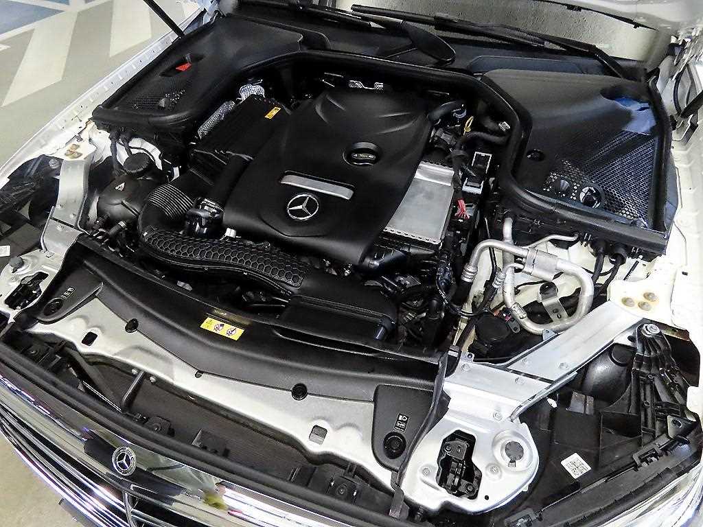 Mercedes Benz E class 2019 Blanco - Importación desde Corea - HF Imports Iquique - Foto 19