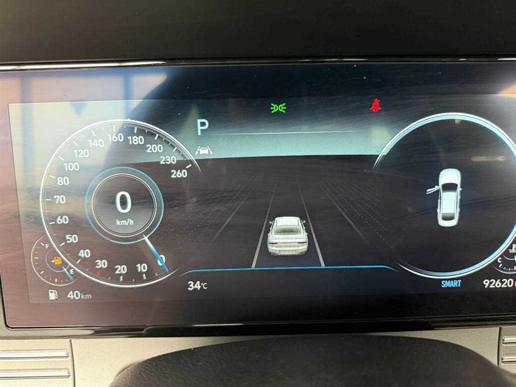 HYUNDAI Grandeur - Vista 12