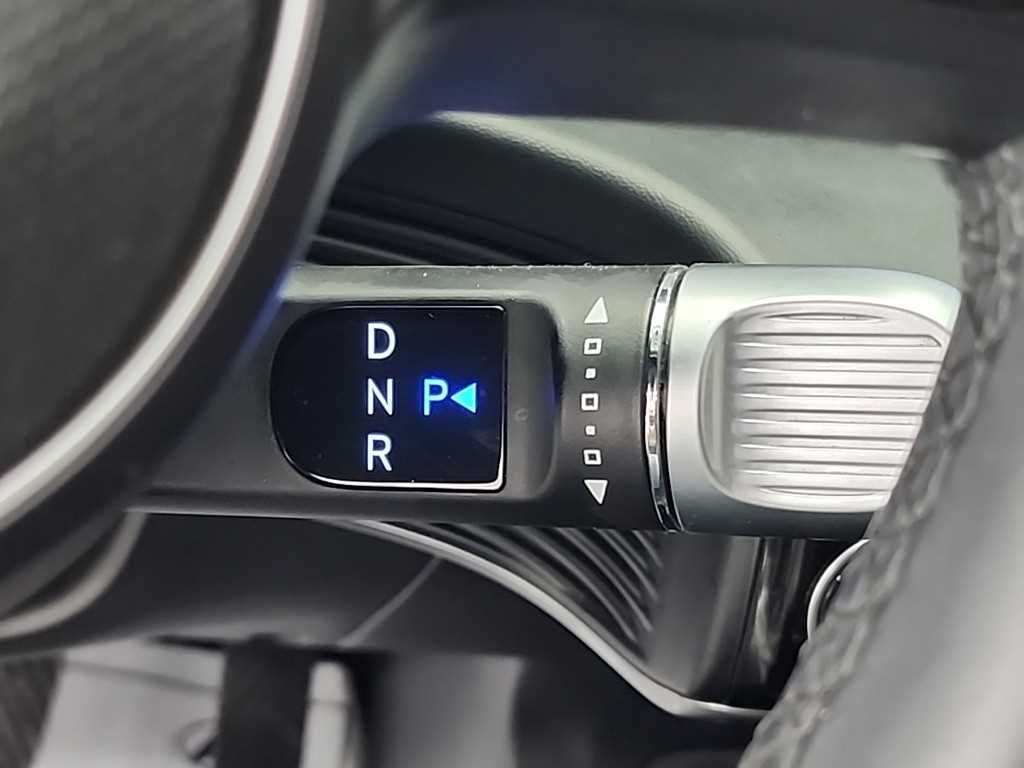 HYUNDAI Ioniq 5 - Vista 8