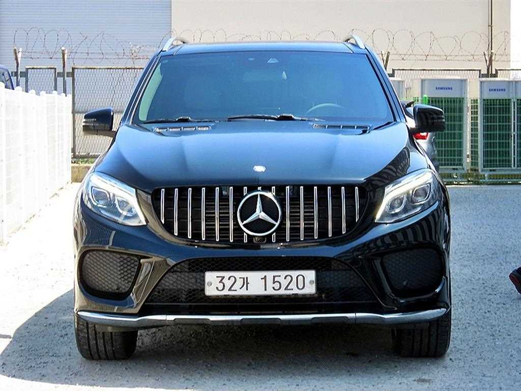 Mercedes Benz GLE Class 2017 Negro - Importación desde Corea - HF Imports Iquique - Foto 1