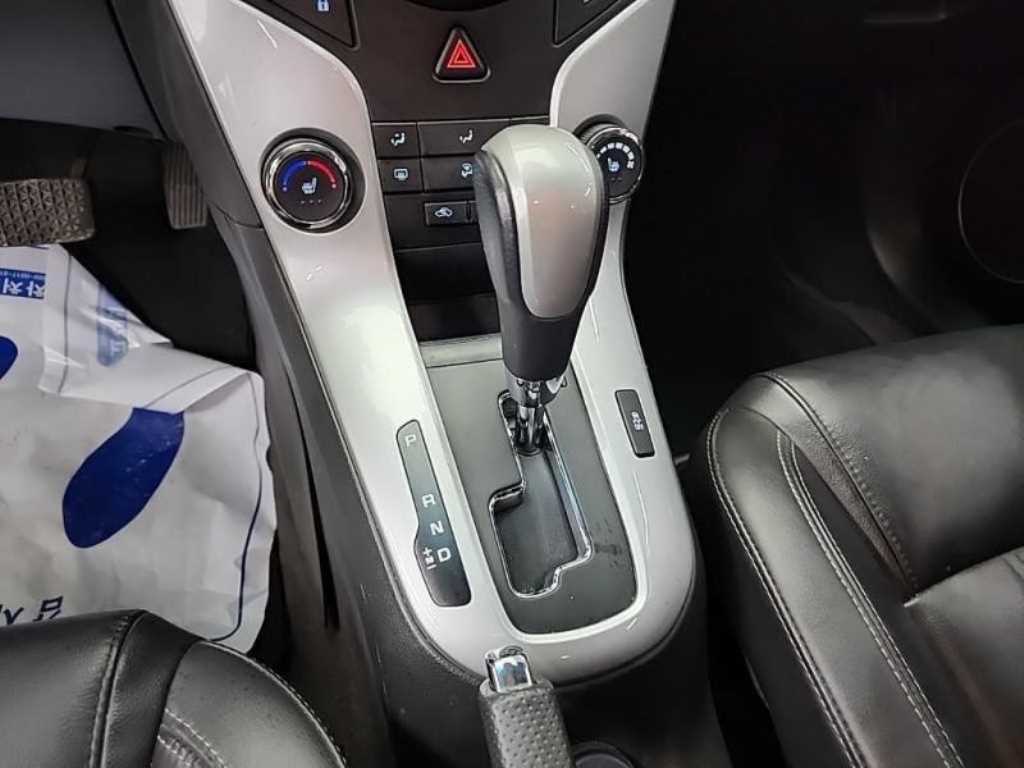Chevrolet Cruise 2014 Blanco - Importación desde Corea - HF Imports Iquique - Foto 14