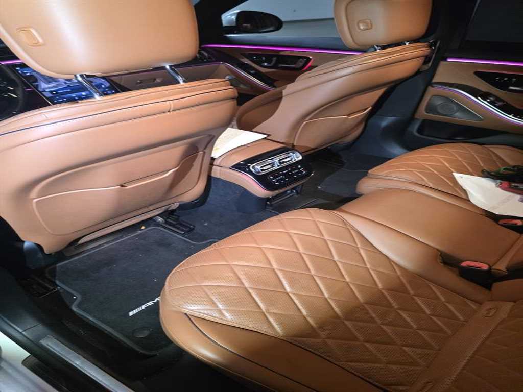 Mercedes Benz S Class - Vista 3