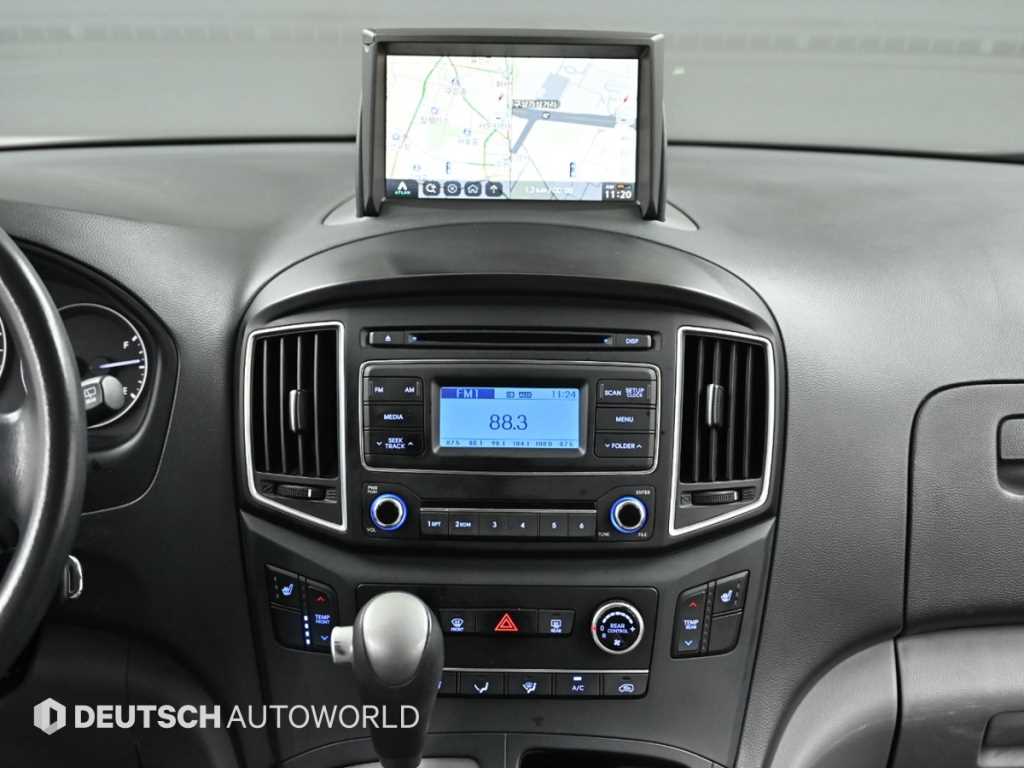 HYUNDAI Starex 2017 Negro - Importación desde Corea - HF Imports Iquique - Foto 14