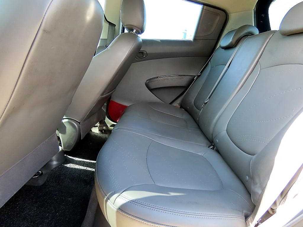 Chevrolet Spark - Vista 6