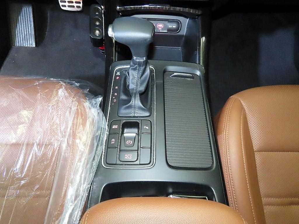 KIA Sorento - Vista 12