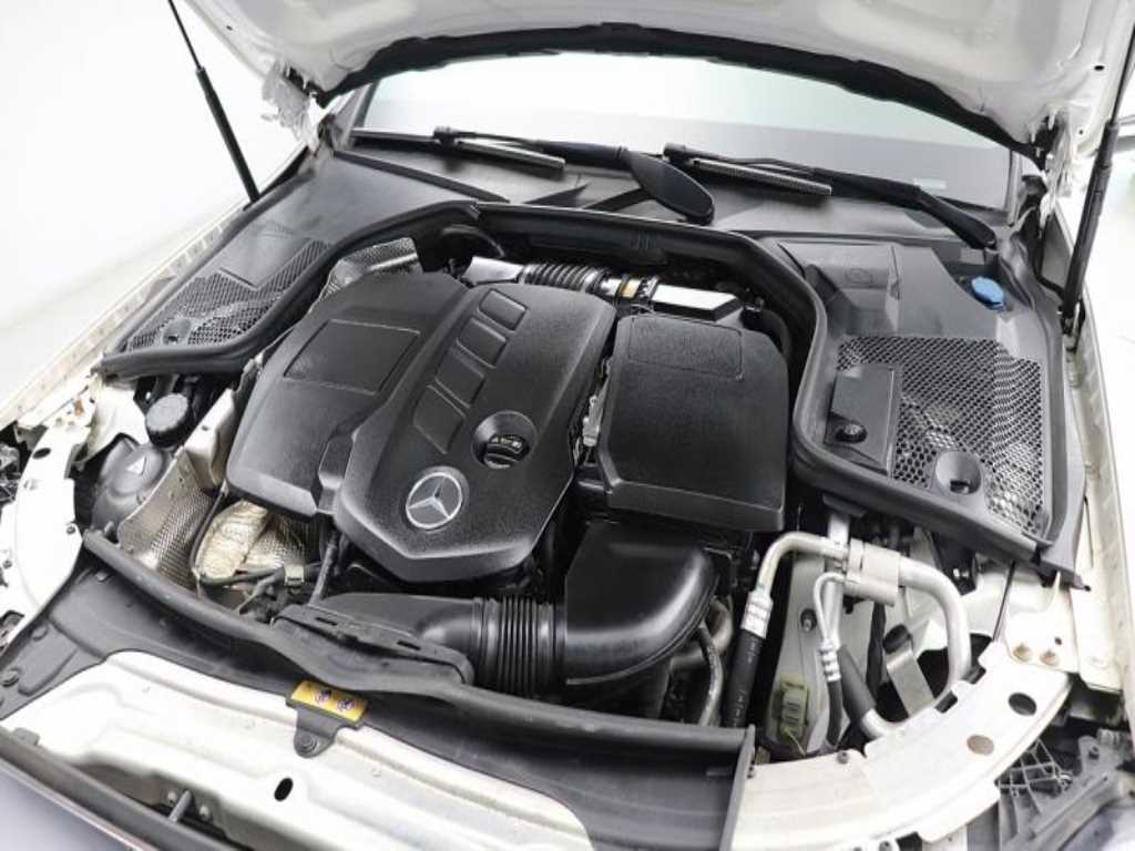 Mercedes Benz C Class - Vista 7