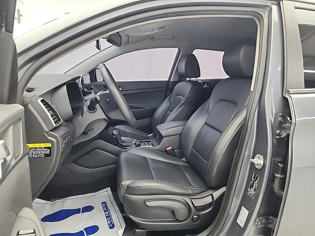 HYUNDAI Tucson - Vista 11