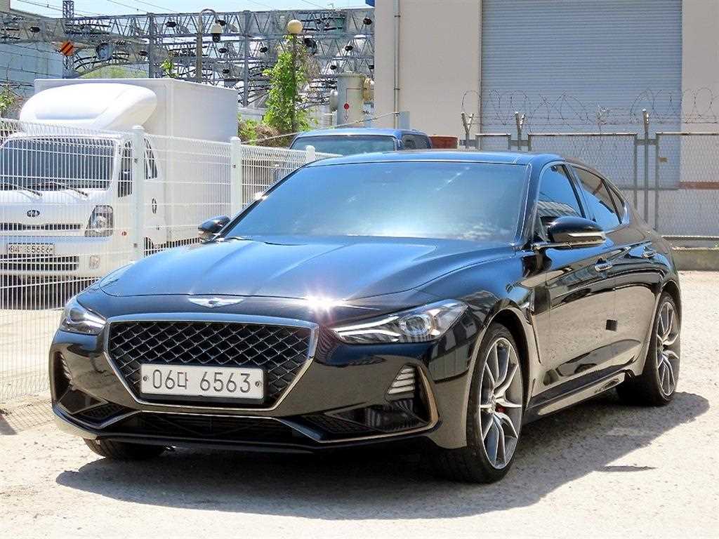 Genesis G70 - Vista 2