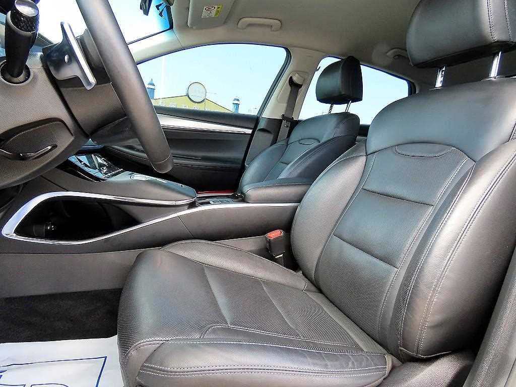 HYUNDAI Grandeur - Vista 5