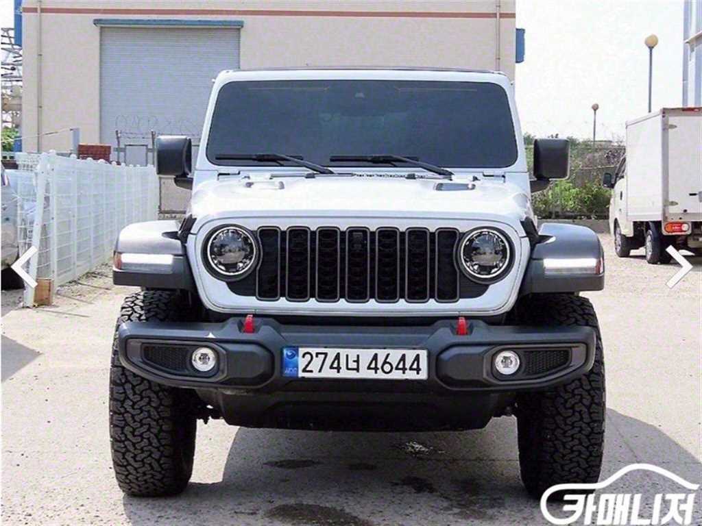 Jeep Wrangler 2024 Blanco - Importación desde Corea - HF Imports Iquique - Foto 1