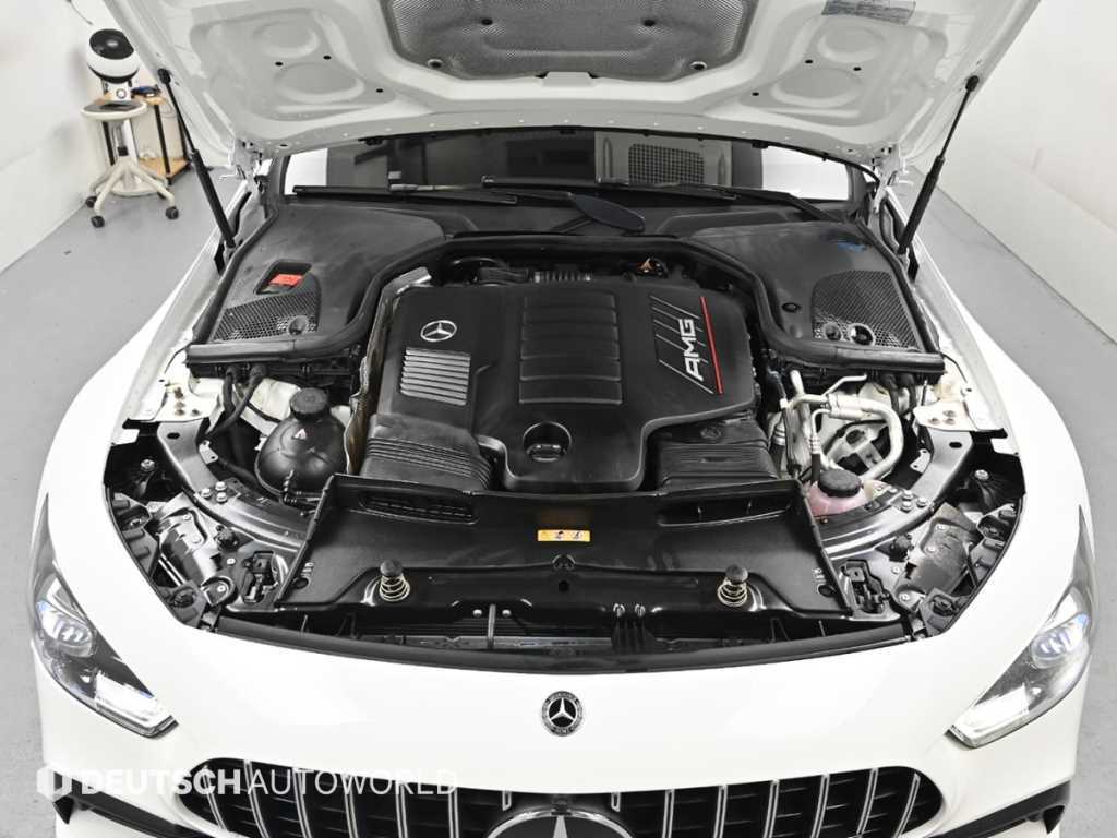 Mercedes Benz AMG GT - Vista 6