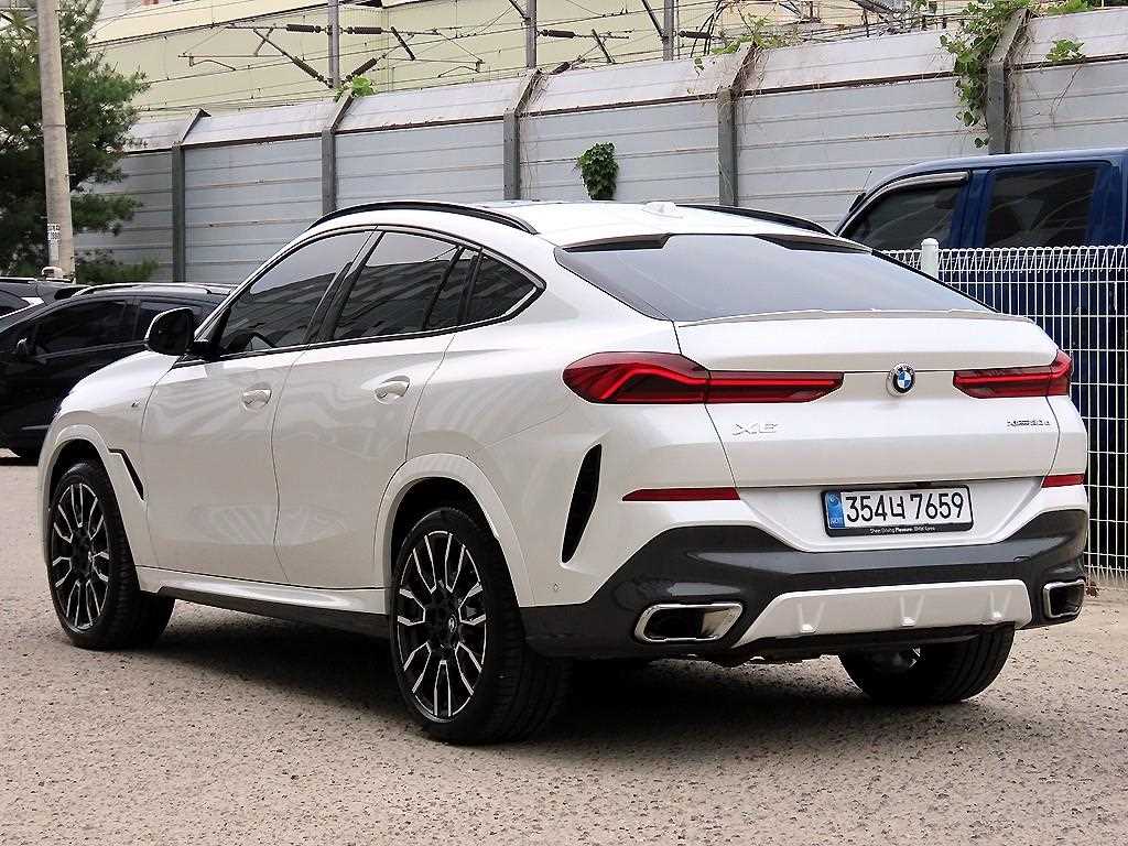 BMW X6 - Vista 3