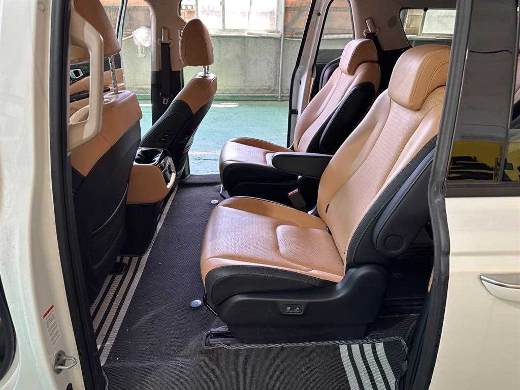 KIA Carnival 2023 Blanco - Importación desde Corea - HF Imports Iquique - Foto 13