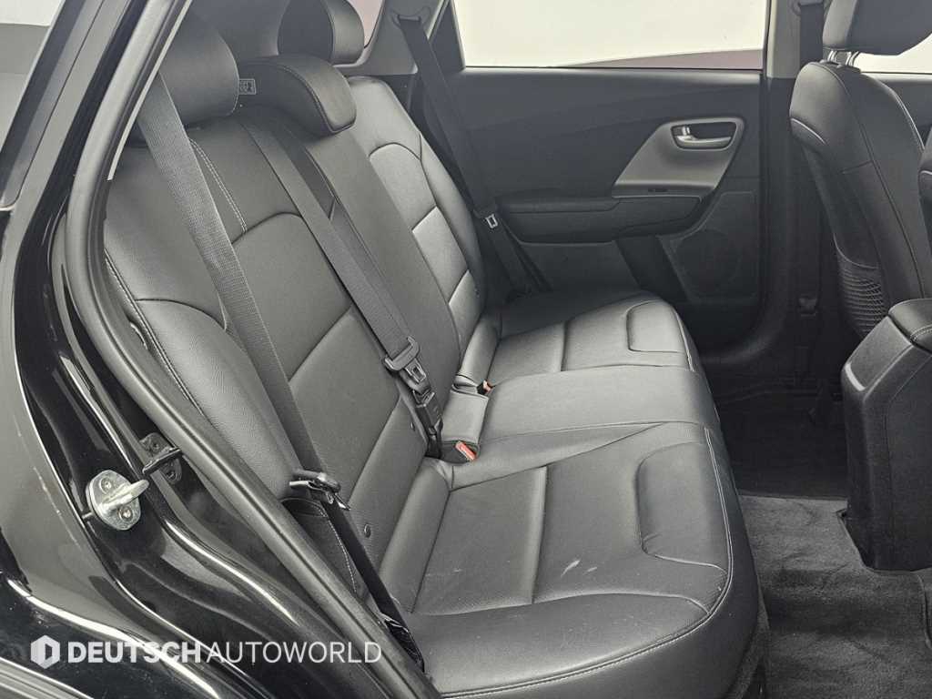 KIA Niro - Vista 12