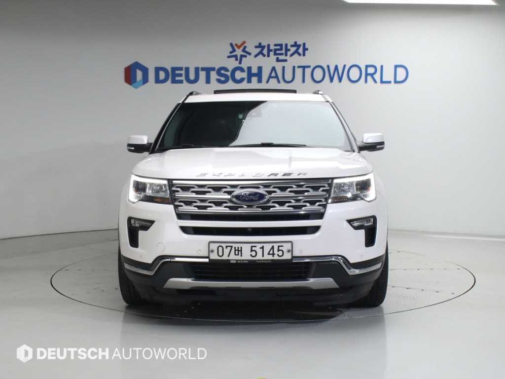 Ford Explorer - Vista 3