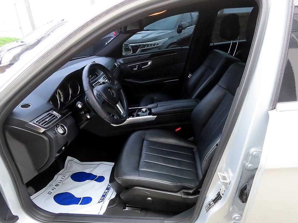 Mercedes Benz E class - Vista 5