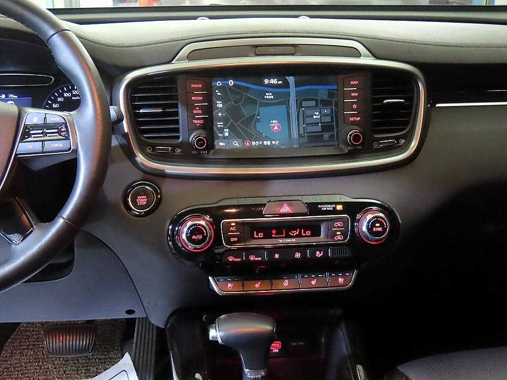 KIA Sorento - Vista 11