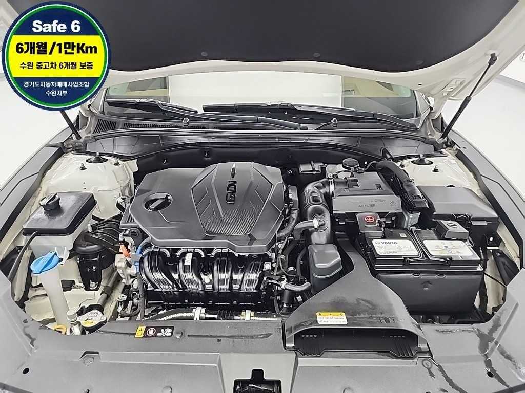 HYUNDAI Grandeur - Vista 5