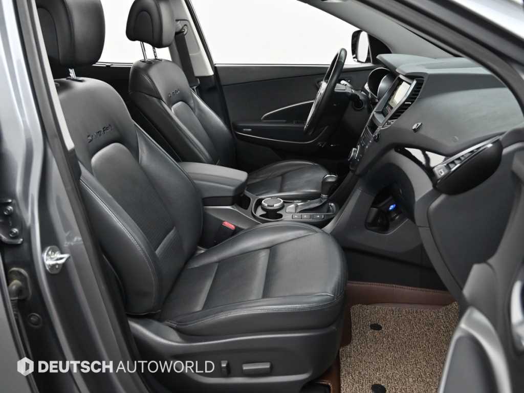 HYUNDAI Santa Fe - Vista 9