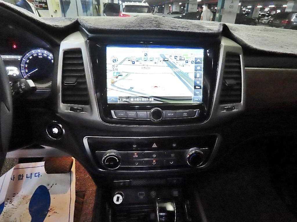 Ssangyong Rexton - Vista 11