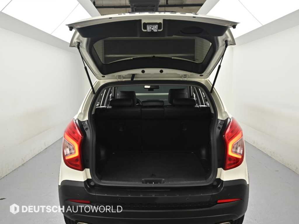 Ssangyong Korando 2017 Blanco - Importación desde Corea - HF Imports Iquique - Foto 19