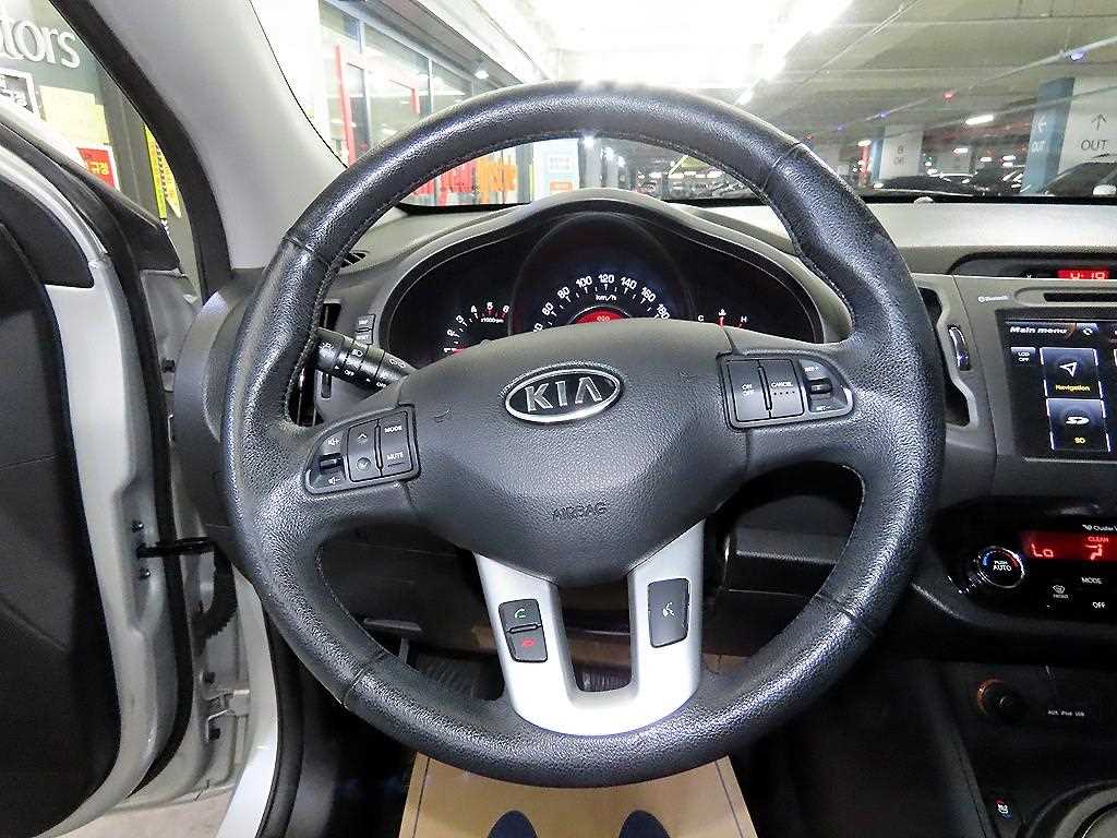 KIA Sportage - Vista 8