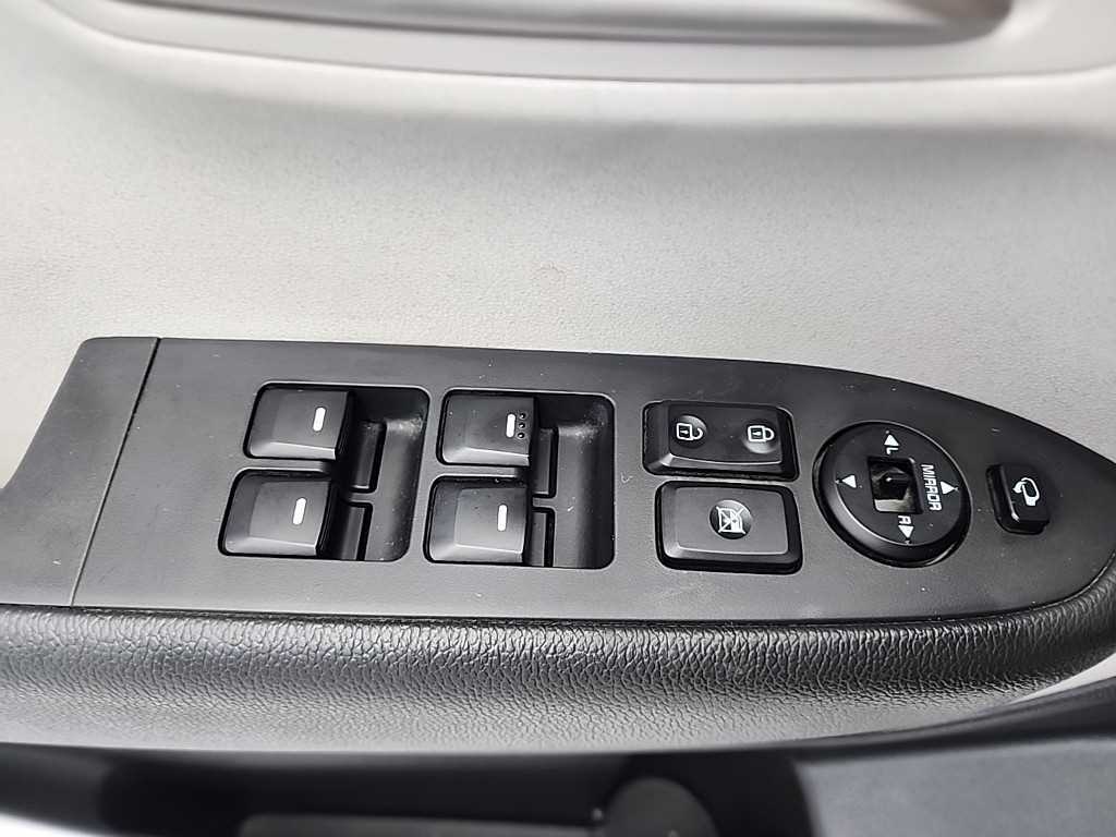 KIA Ray - Vista 12