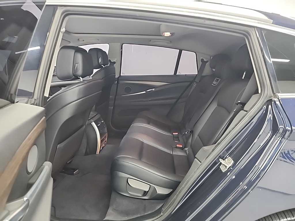 BMW Gran Turismo - Vista 12