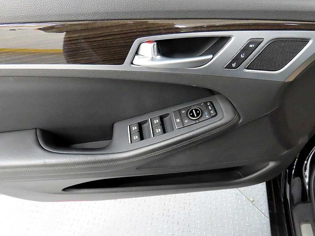 Genesis G80 - Vista 11