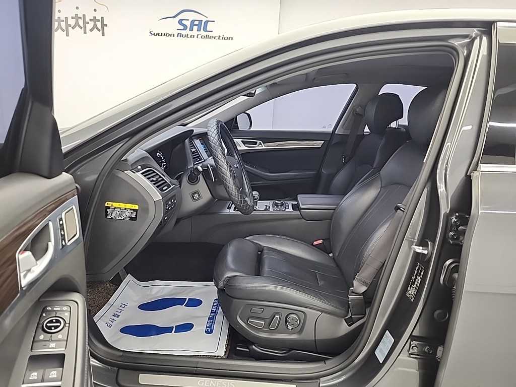 Genesis G80 - Vista 11