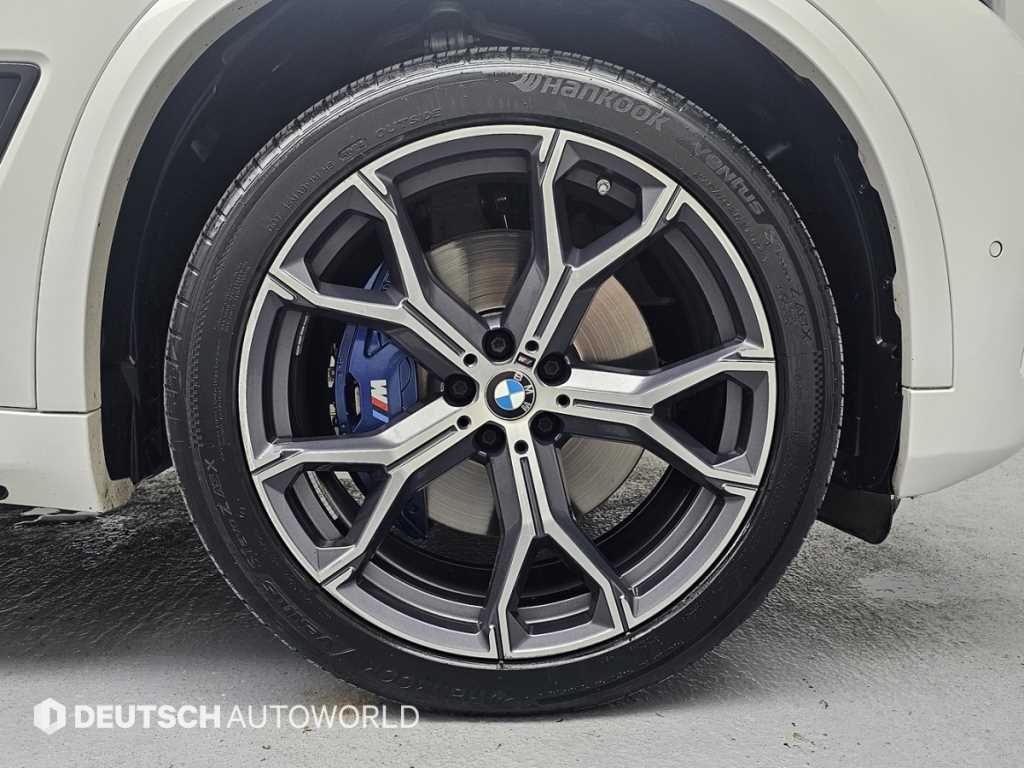 BMW X5 - Vista 6