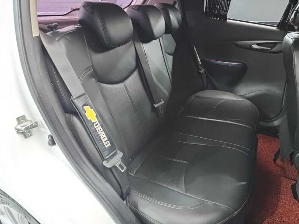Chevrolet Spark 2017 Blanco - Importación desde Corea - HF Imports Iquique - Foto 17