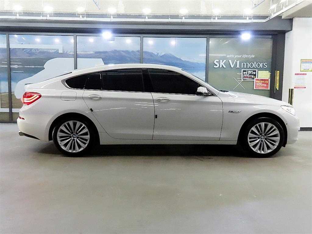 BMW Gran Turismo - Vista 3