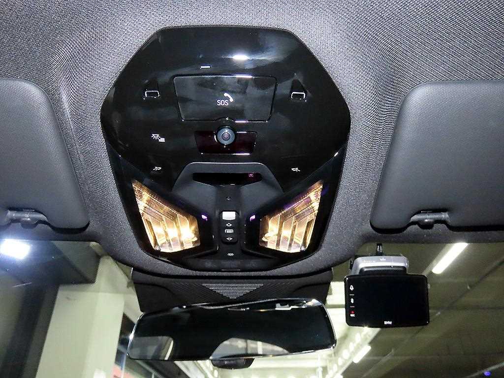 BMW 5 Series 2025 Blanco - Importación desde Corea - HF Imports Iquique - Foto 14