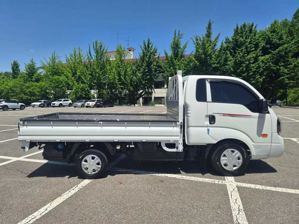 Small Truck Cargo (small) - Vista 2