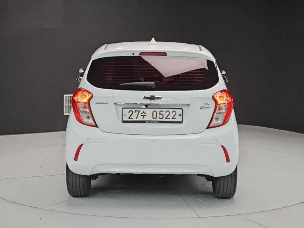 Chevrolet Spark - Vista 4