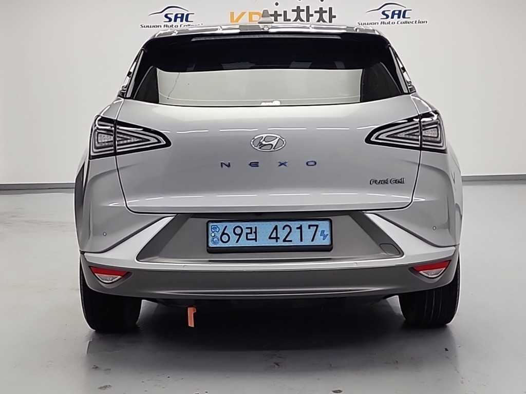 HYUNDAI Nexo - Vista 3