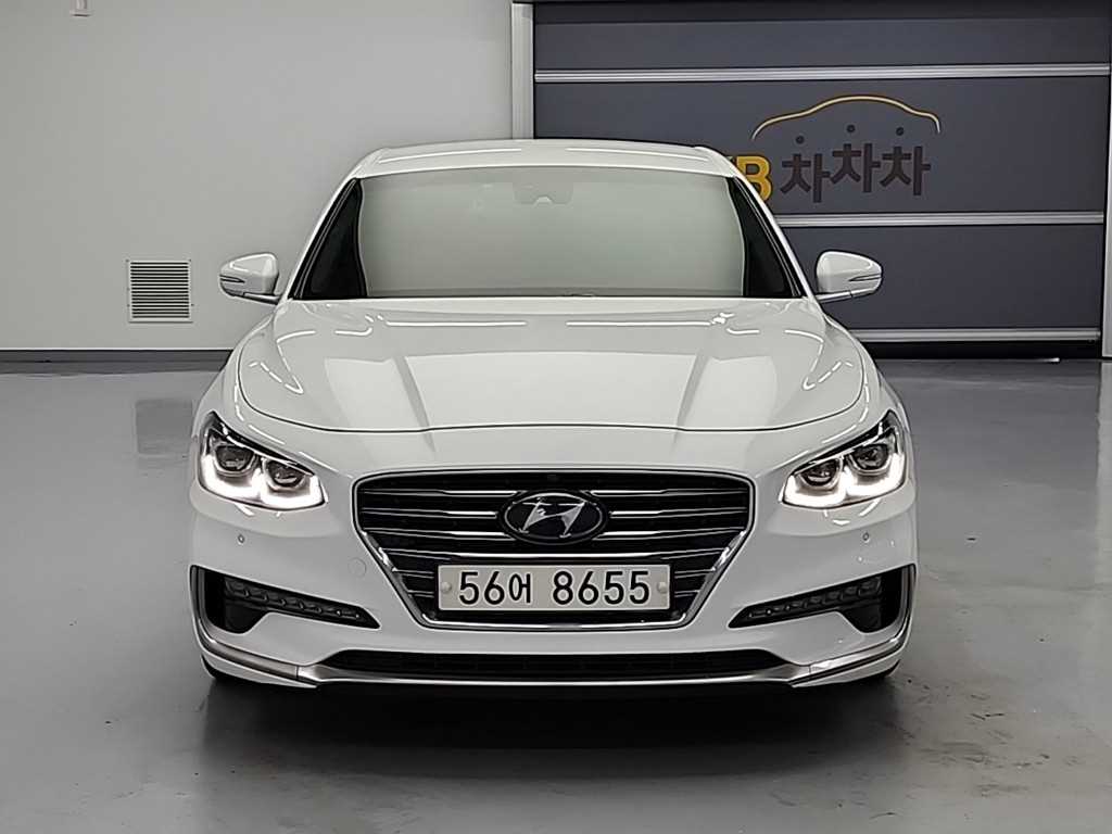 HYUNDAI Grandeur - Vista 2