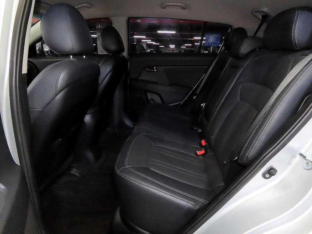 KIA Sportage - Vista 7